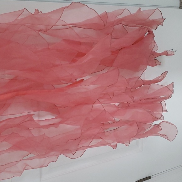 Pink High-Low Frilled Dress - Picture 6 of 8